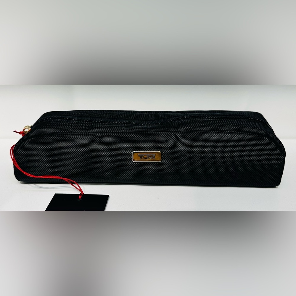 NWT Tumi Travel Accessory Zipper Cord Pouch Bag Black Gold Tone Hardware